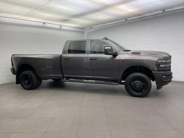 2026 RAM Ram 3500 RAM 3500 TRADESMAN CREW CAB 4X4 8 BOX 2026 RAM Ram 3500 RAM 3500 TRADESMAN CREW CAB 4X4 8 BOX