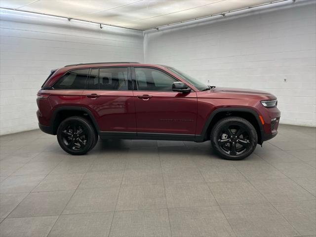 2025 Jeep Grand Cherokee GRAND CHEROKEE LIMITED 4X4 2025 Jeep Grand Cherokee GRAND CHEROKEE LIMITED 4X4