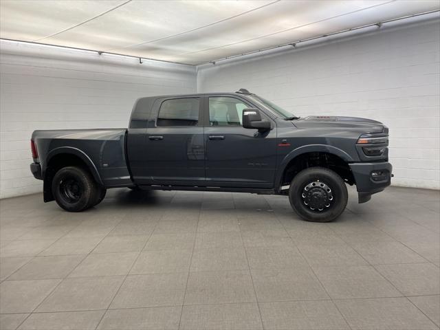 2026 RAM Ram 3500 RAM 3500 LIMITED MEGA CAB 4X4 64 BOX 2026 RAM Ram 3500 RAM 3500 LIMITED MEGA CAB 4X4 64 BOX