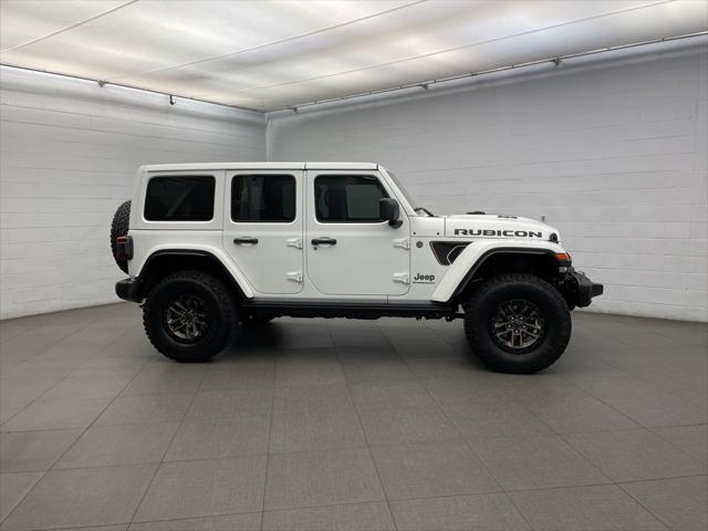 2025 Jeep Wrangler WRANGLER 4-DOOR RUBICON 392