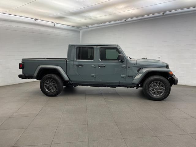 2025 Jeep Gladiator GLADIATOR SPORT S 4X4