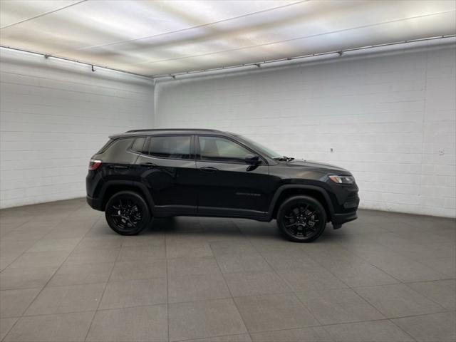 2025 Jeep Compass COMPASS LATITUDE 4X4 2025 Jeep Compass COMPASS LATITUDE 4X4