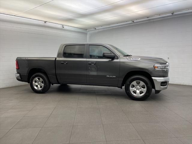 2025 RAM Ram 1500 RAM 1500 TRADESMAN CREW CAB 4X4 57 BOX