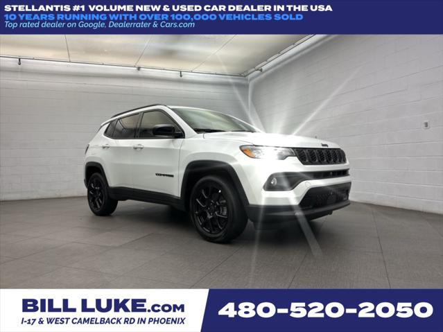2025 Jeep Compass COMPASS LATITUDE 4X4