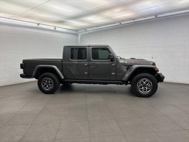 2025 Jeep Gladiator GLADIATOR RUBICON 4X4