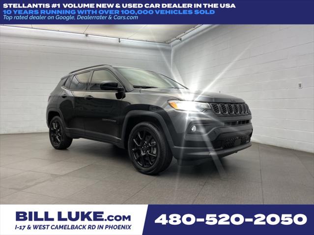 2025 Jeep Compass COMPASS LATITUDE 4X4