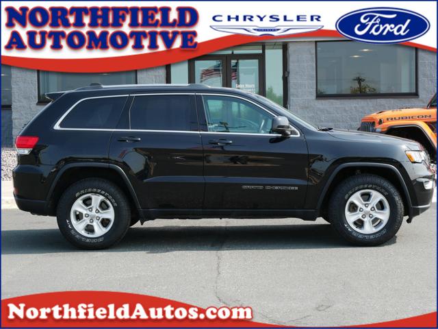 2017 Jeep Grand Cherokee Laredo 4x4