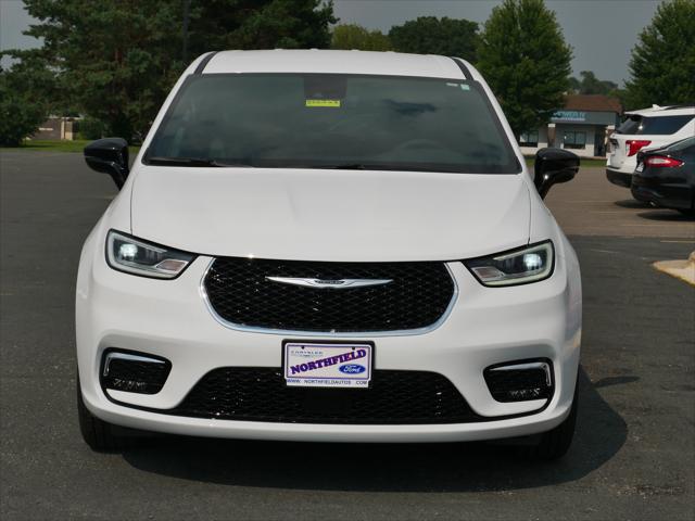 2025 Chrysler Pacifica PACIFICA SELECT AWD 2025 Chrysler Pacifica PACIFICA SELECT AWD