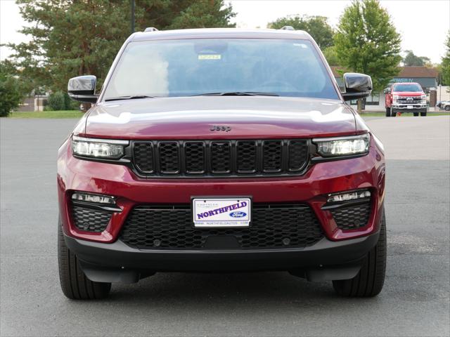 2025 Jeep Grand Cherokee GRAND CHEROKEE LIMITED 4X4 2025 Jeep Grand Cherokee GRAND CHEROKEE LIMITED 4X4