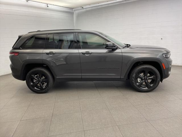 2025 Jeep Grand Cherokee GRAND CHEROKEE LIMITED 4X4 2025 Jeep Grand Cherokee GRAND CHEROKEE LIMITED 4X4