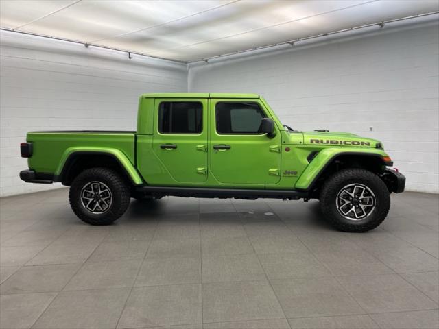 2025 Jeep Gladiator GLADIATOR RUBICON X 4X4