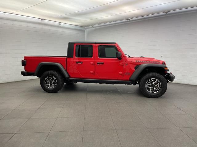 2025 Jeep Gladiator GLADIATOR RUBICON 4X4
