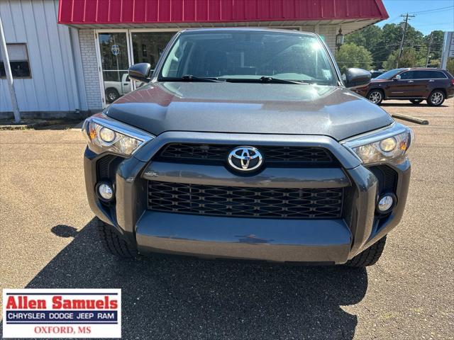 2019 Toyota 4Runner SR5 2019 Toyota 4Runner SR5
