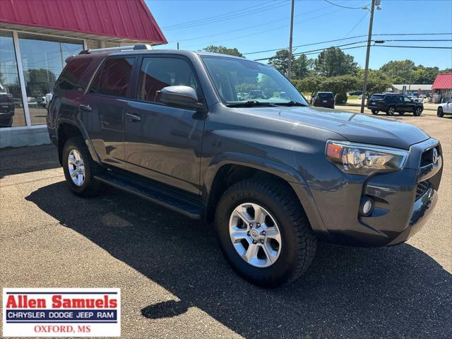 2019 Toyota 4Runner SR5 2019 Toyota 4Runner SR5
