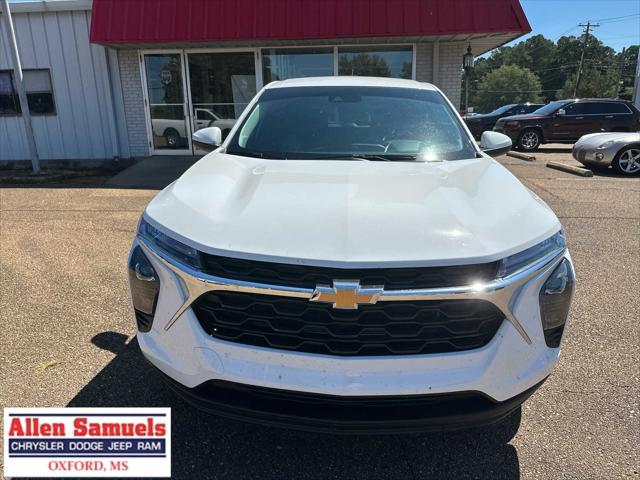 2025 Chevrolet Trax FWD LS