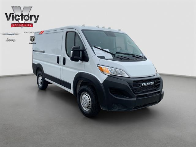 2025 RAM ProMaster 1500 Cargo Van Tradesman Low Roof 118 WB w/Pass Seat
