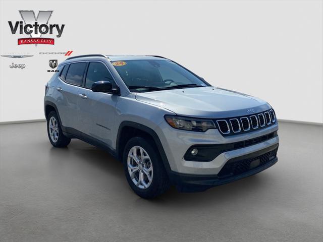 2024 Jeep Compass Latitude 4x4 2024 Jeep Compass Latitude 4x4