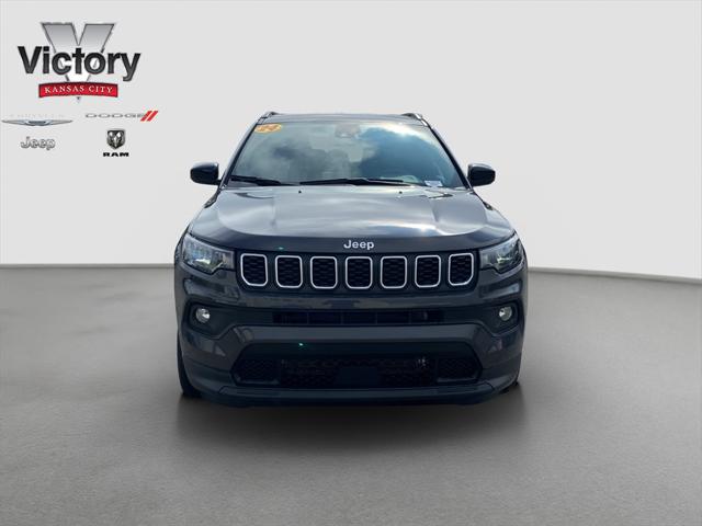 2024 Jeep Compass Latitude 4x4 2024 Jeep Compass Latitude 4x4