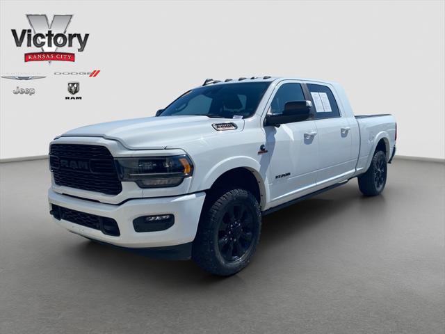 2022 RAM 3500 Limited Mega Cab 4x4 64 Box 2022 RAM 3500 Limited Mega Cab 4x4 64 Box