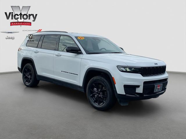 2024 Jeep Grand Cherokee L Altitude 4x4 2024 Jeep Grand Cherokee L Altitude 4x4