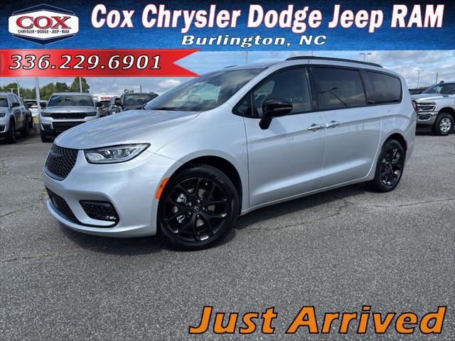 2026 Chrysler Pacifica PACIFICA LIMITED 2026 Chrysler Pacifica PACIFICA LIMITED