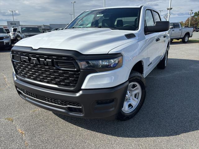2026 RAM Ram 1500 RAM 1500 TRADESMAN CREW CAB 4X4 57 BOX