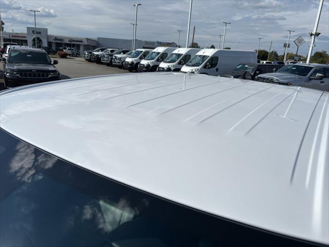 2026 RAM Ram 1500 RAM 1500 TRADESMAN CREW CAB 4X4 57 BOX