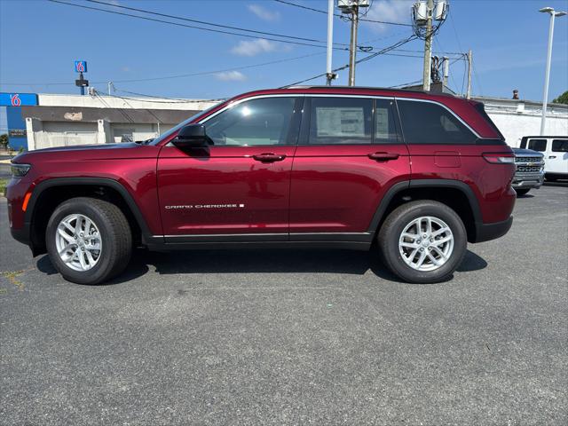 2025 Jeep Grand Cherokee GRAND CHEROKEE LAREDO X 4X4