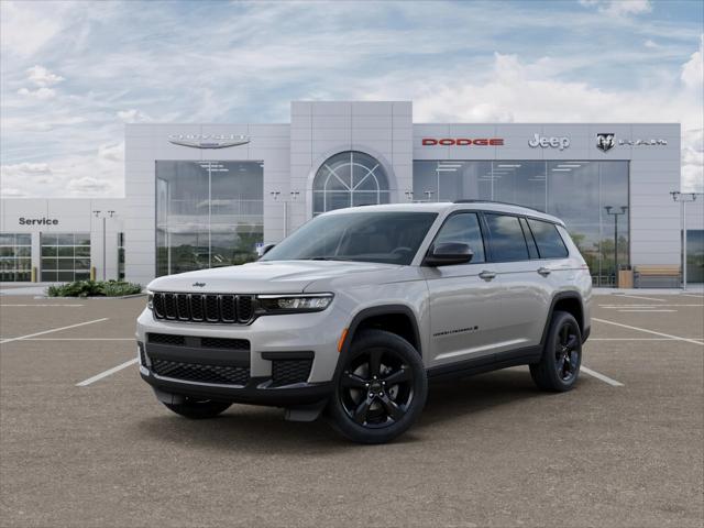 New 2025 Silver Zynith Exterior Paint Jeep Altitude X image 40