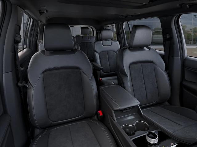 New 2025 Silver Zynith Exterior Paint Jeep Altitude X image 58