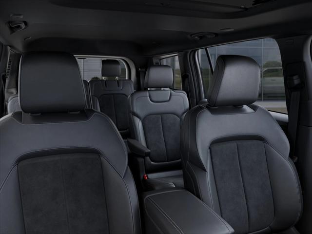 New 2025 Silver Zynith Exterior Paint Jeep Altitude X image 64