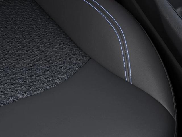 New 2026 Hydro Blue Pearl-Coat Exterior Paint Jeep Latitude image 61