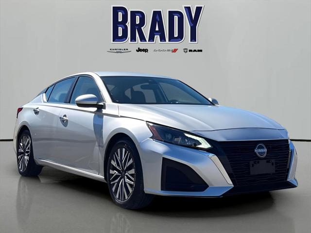 2023 Nissan Altima SV FWD