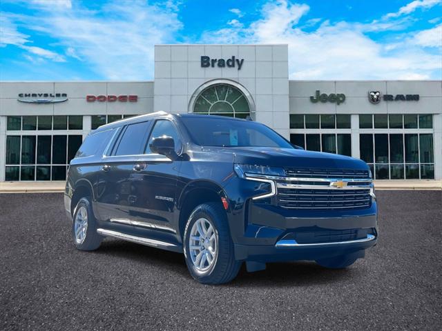 2023 Chevrolet Suburban 2WD LT