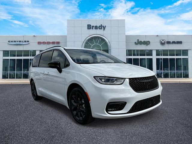 2024 Chrysler Pacifica Touring L 2024 Chrysler Pacifica Touring L