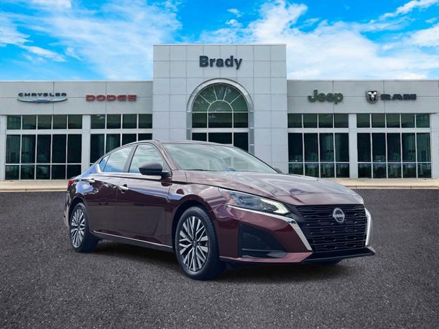 2025 Nissan Altima SV FWD