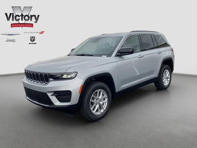 2025 Jeep Grand Cherokee GRAND CHEROKEE LAREDO X 4X4 2025 Jeep Grand Cherokee GRAND CHEROKEE LAREDO X 4X4