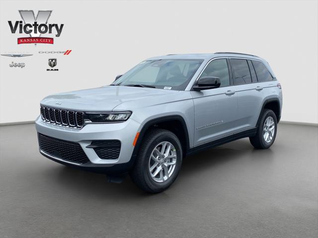 2025 Jeep Grand Cherokee GRAND CHEROKEE LAREDO X 4X4 2025 Jeep Grand Cherokee GRAND CHEROKEE LAREDO X 4X4