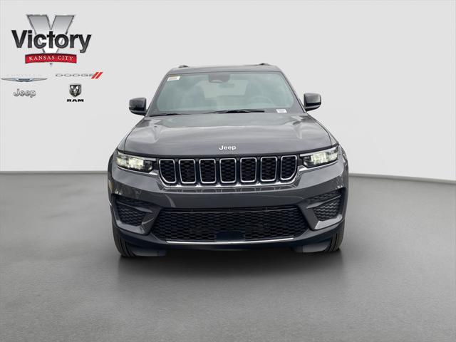 2025 Jeep Grand Cherokee GRAND CHEROKEE LAREDO X 4X4 2025 Jeep Grand Cherokee GRAND CHEROKEE LAREDO X 4X4