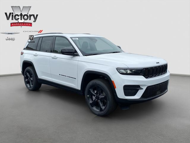 2025 Jeep Grand Cherokee GRAND CHEROKEE ALTITUDE X 4X4