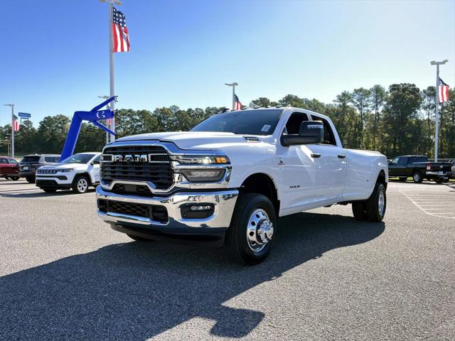 2026 RAM Ram 3500 RAM 3500 BIG HORN CREW CAB 4X4 8 BOX