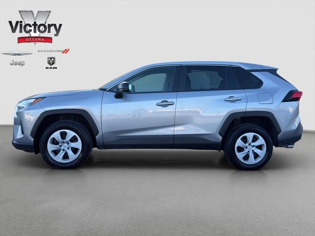 2024 Toyota RAV4 LE 2024 Toyota RAV4 LE