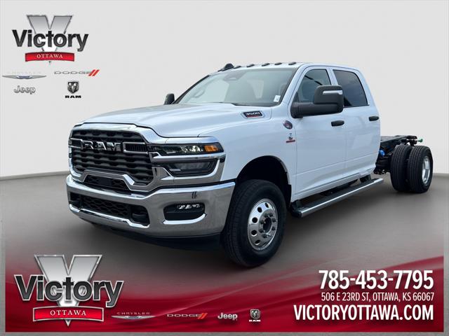 2025 RAM Ram 3500 Chassis Cab RAM 3500 TRADESMAN CREW CAB CHASSIS 4X4 60 CA 2025 RAM Ram 3500 Chassis Cab RAM 3500 TRADESMAN CREW CAB CHASSIS 4X4 60 CA