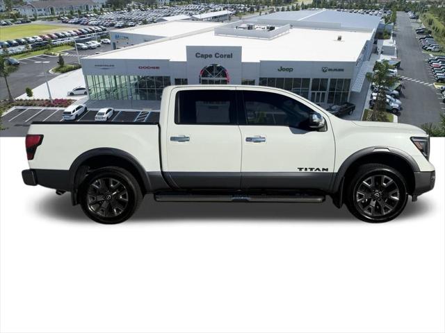 2023 Nissan TITAN Crew Cab Platinum Reserve 4x4 2023 Nissan TITAN Crew Cab Platinum Reserve 4x4