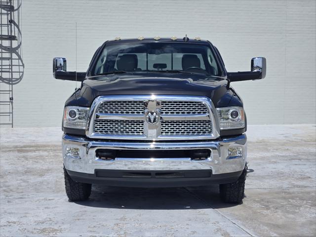 2017 RAM 3500 Laramie Crew Cab 4x4 8 Box 2017 RAM 3500 Laramie Crew Cab 4x4 8 Box
