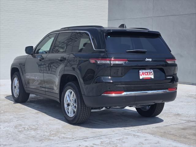 2025 Jeep Grand Cherokee GRAND CHEROKEE LAREDO X 4X2