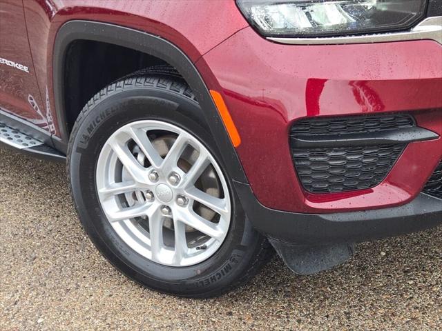 2024 Jeep Grand Cherokee Laredo X 4x4