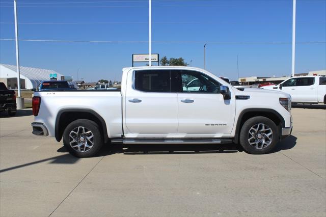 2023 GMC Sierra 1500 4WD Crew Cab Short Box SLT 2023 GMC Sierra 1500 4WD Crew Cab Short Box SLT