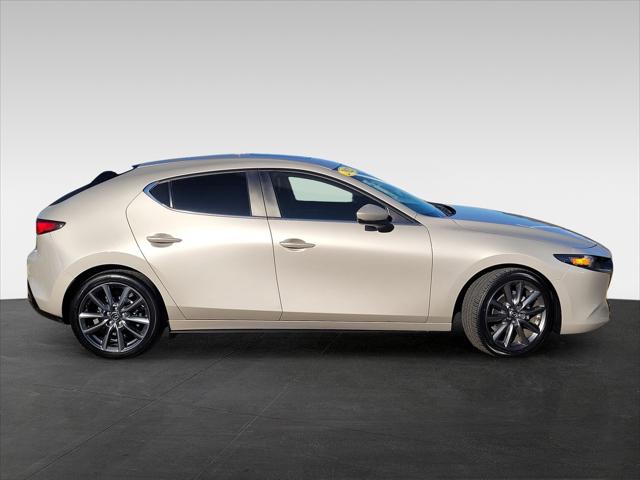 2022 Mazda Mazda3 Hatchback Preferred 2022 Mazda Mazda3 Hatchback Preferred