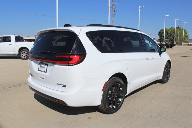 2026 Chrysler Pacifica PACIFICA LIMITED AWD